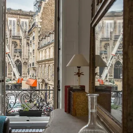 Veeve - Classical On Ile De La Cite 公寓 *